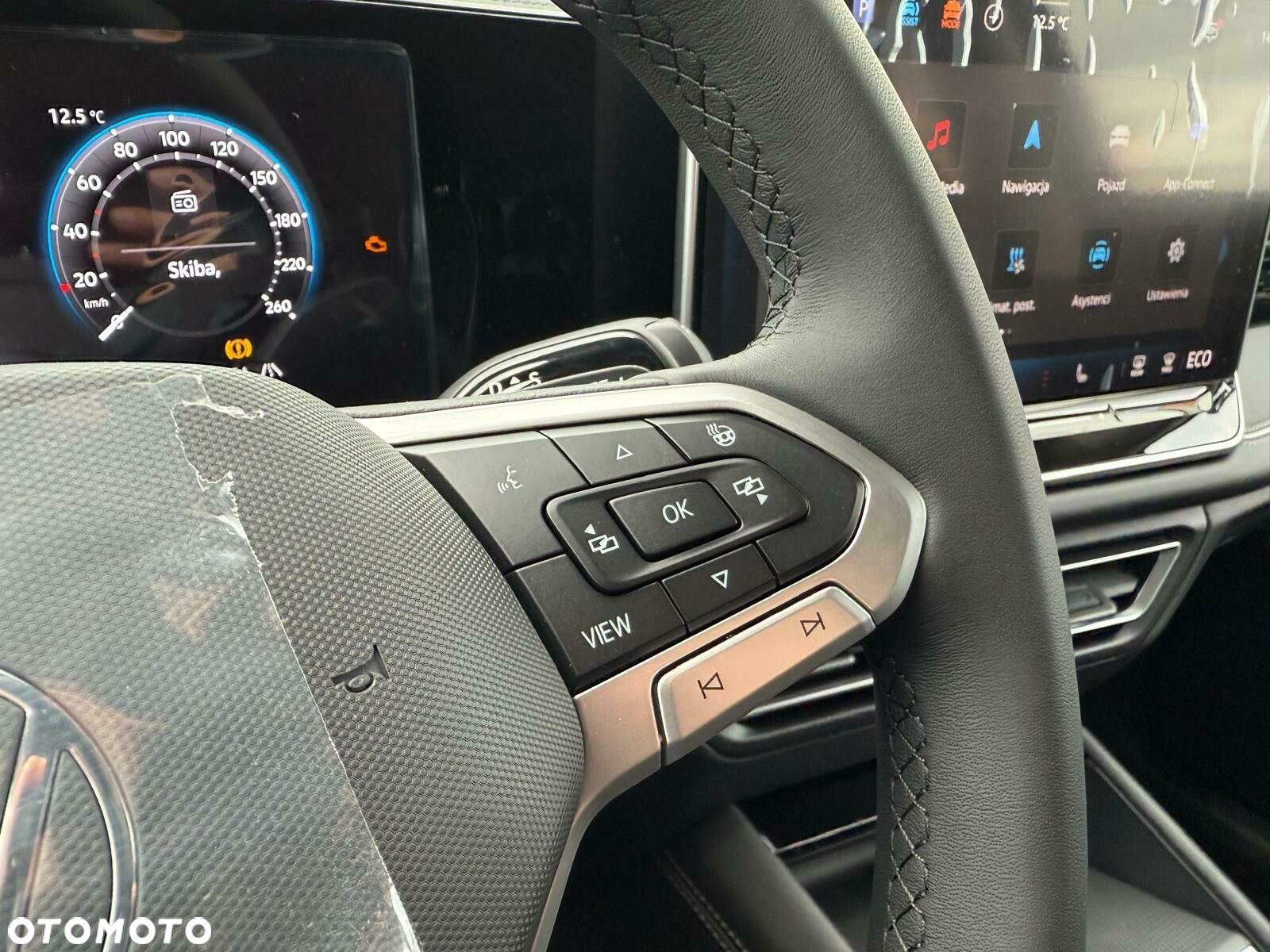 Volkswagen Tiguan - 28
