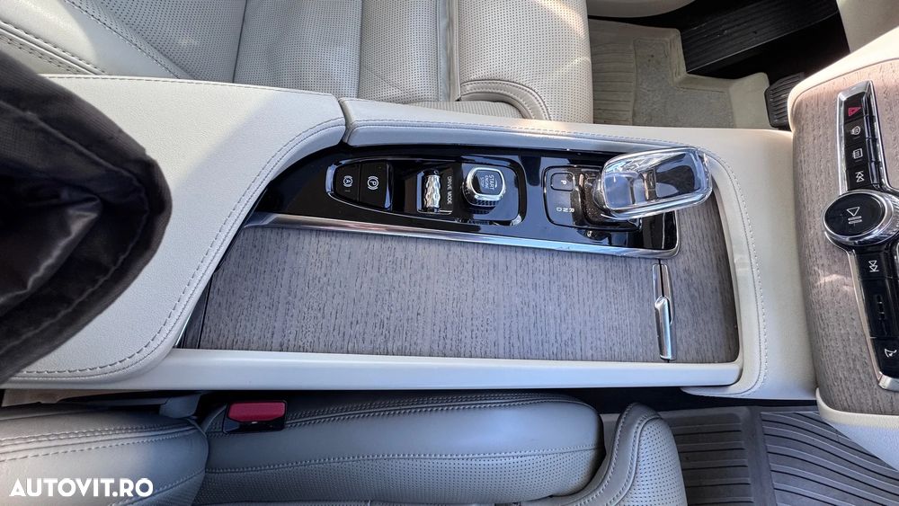 Volvo XC 90 Recharge T8 eAWD Inscription Expression - 19
