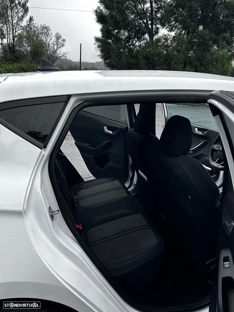 Ford Fiesta 1.5 EcoBoost S&S ST X - 22