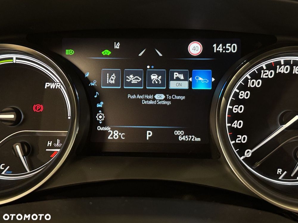 Toyota Camry - 20