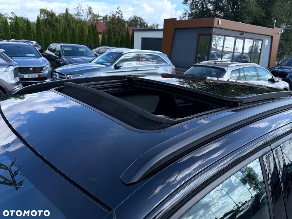 Peugeot 3008 225 e-EAT8 GT - 39