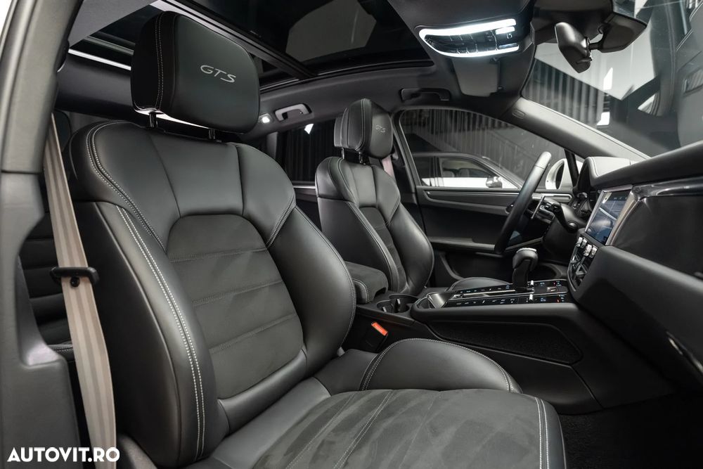 Porsche Macan GTS PDK - 35