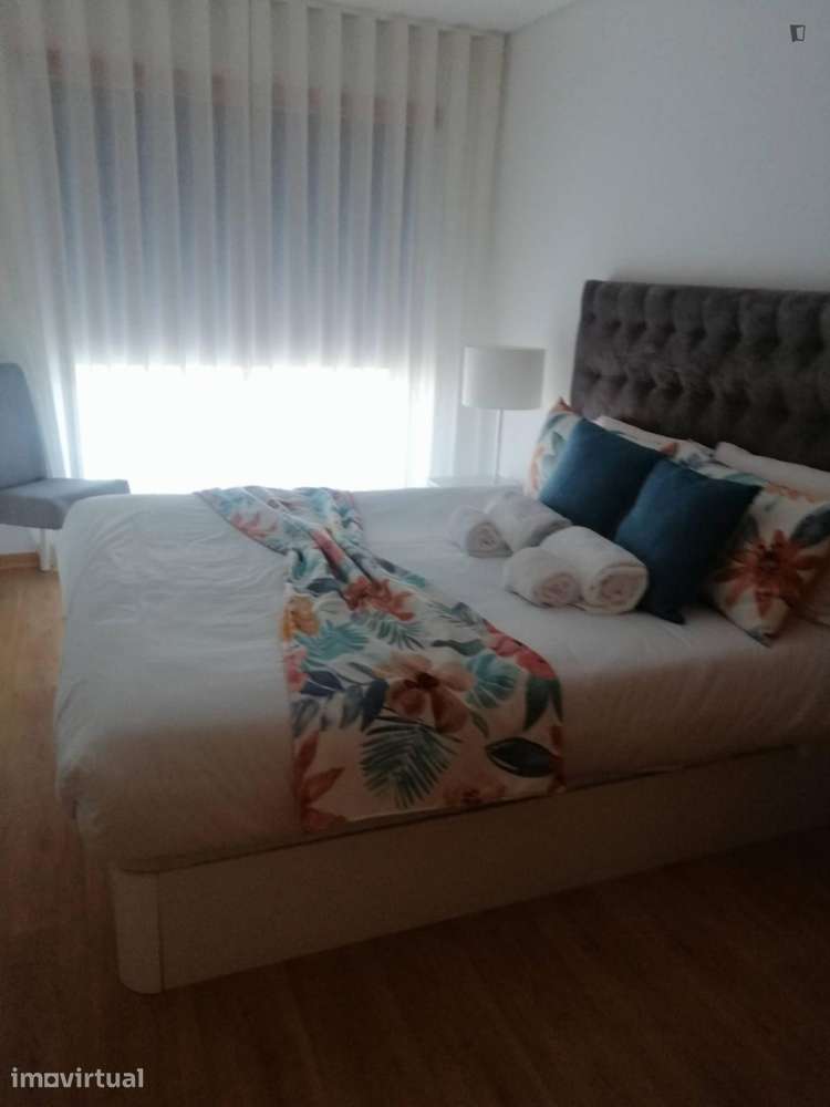 Apartamento com 2 quartos - localizado em Sao martinho do porto - Grande imagem: 2/9