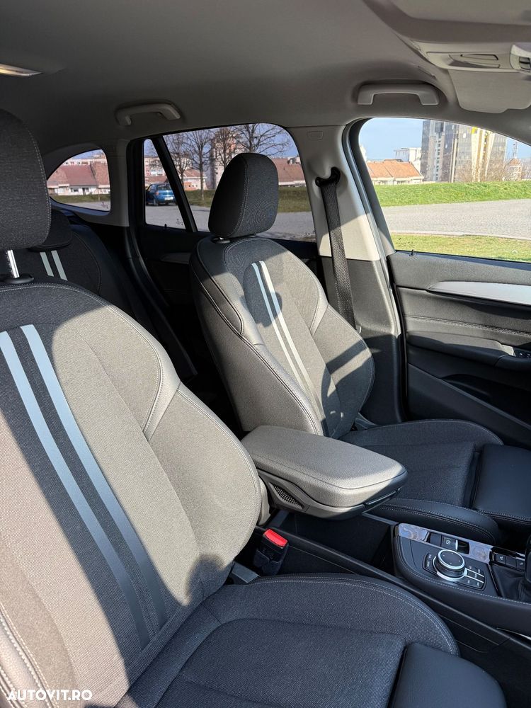 BMW X1 xDrive20d Aut. Sport Line - 16