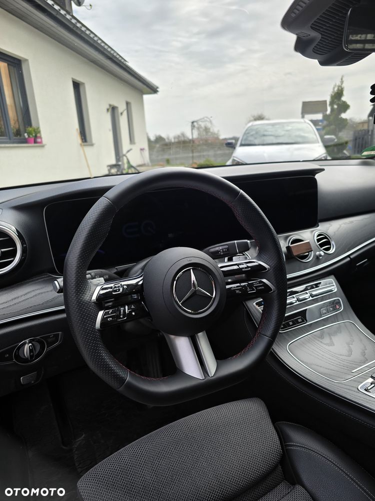 Mercedes-Benz Klasa E 300 de AMG/Avantgarde - 12