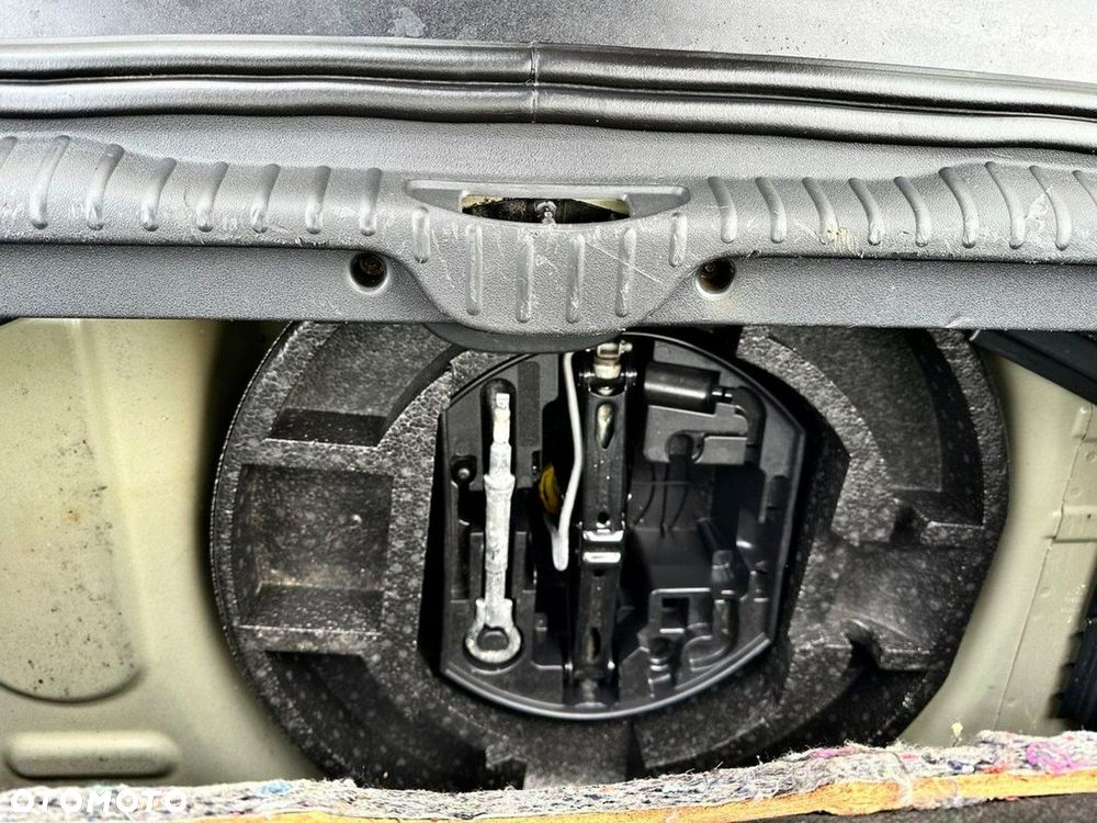 Citroën C3 Picasso 1.2 PureTech Exclusive - 19