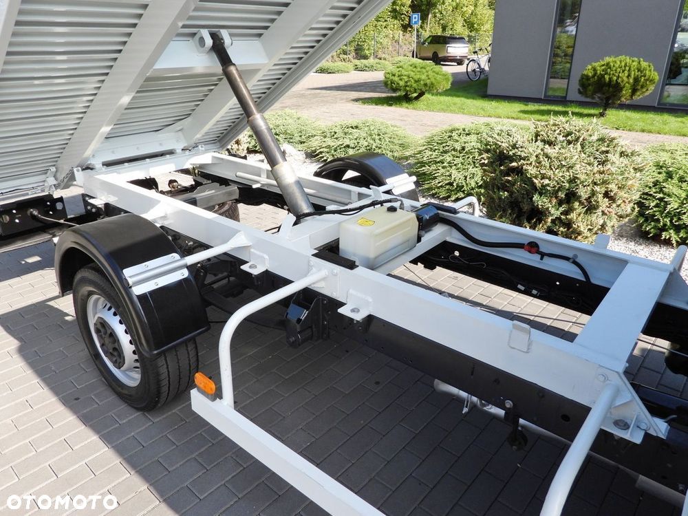 Iveco DAILY 35S14 WYWROTKA PODWÓJNA KABINA DOKA 6 MIEJSC TEMPOMAT LEDY AUTOMAT HI-MATIC KLIMATYZACJA  140KM - 22