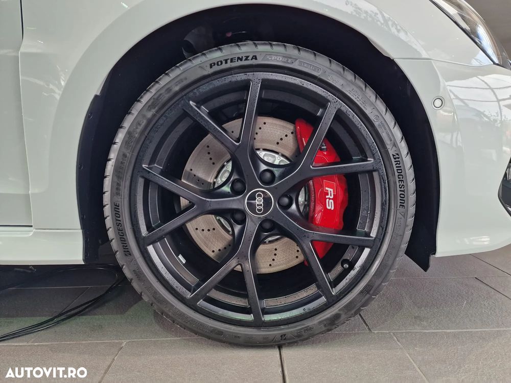 Audi RS3 TFSI quattro S tronic - 5