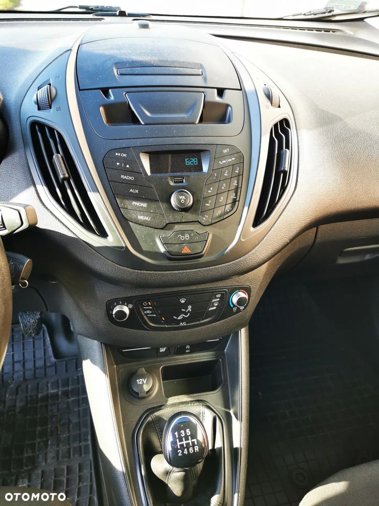 Ford TRANSIT COURIER - 8