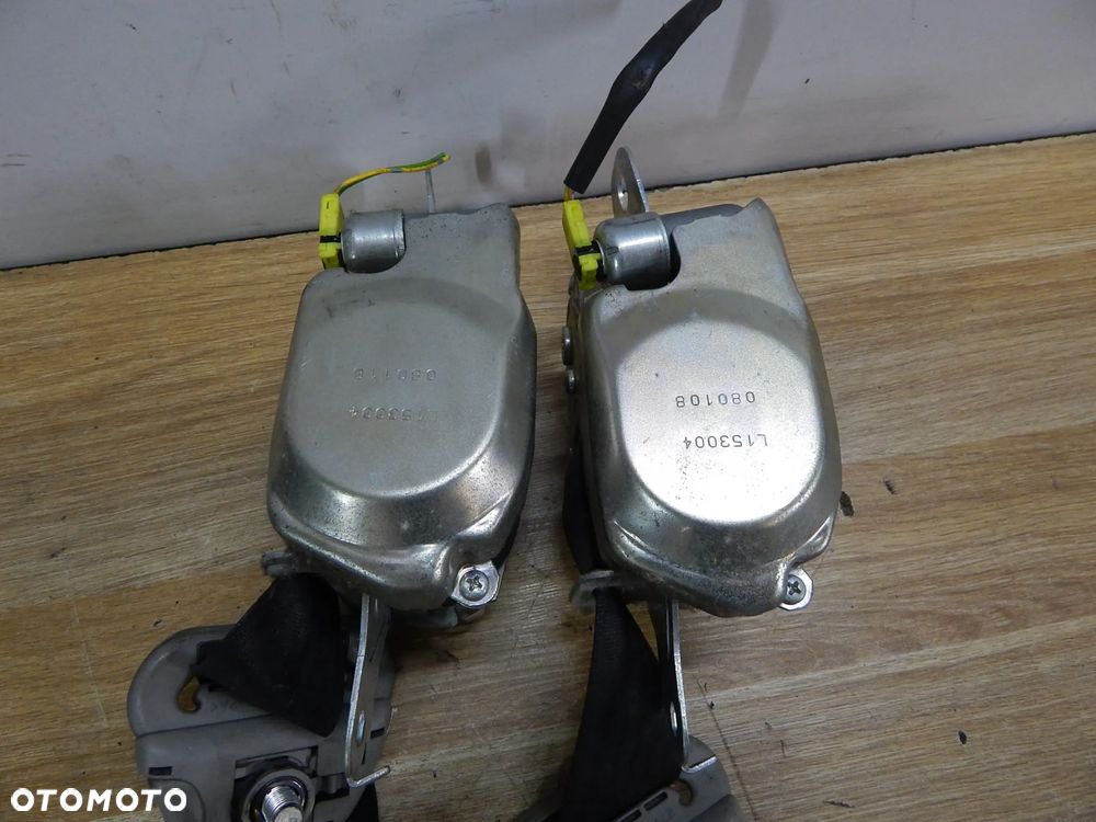 Pas bezpieczeństwa przód przedni Nissan Navara D40 pathfinder R51 05-14 Łuków części - 3