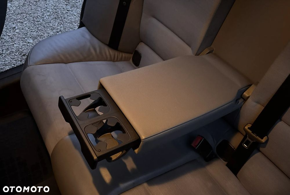 BMW Seria 3 320d - 12