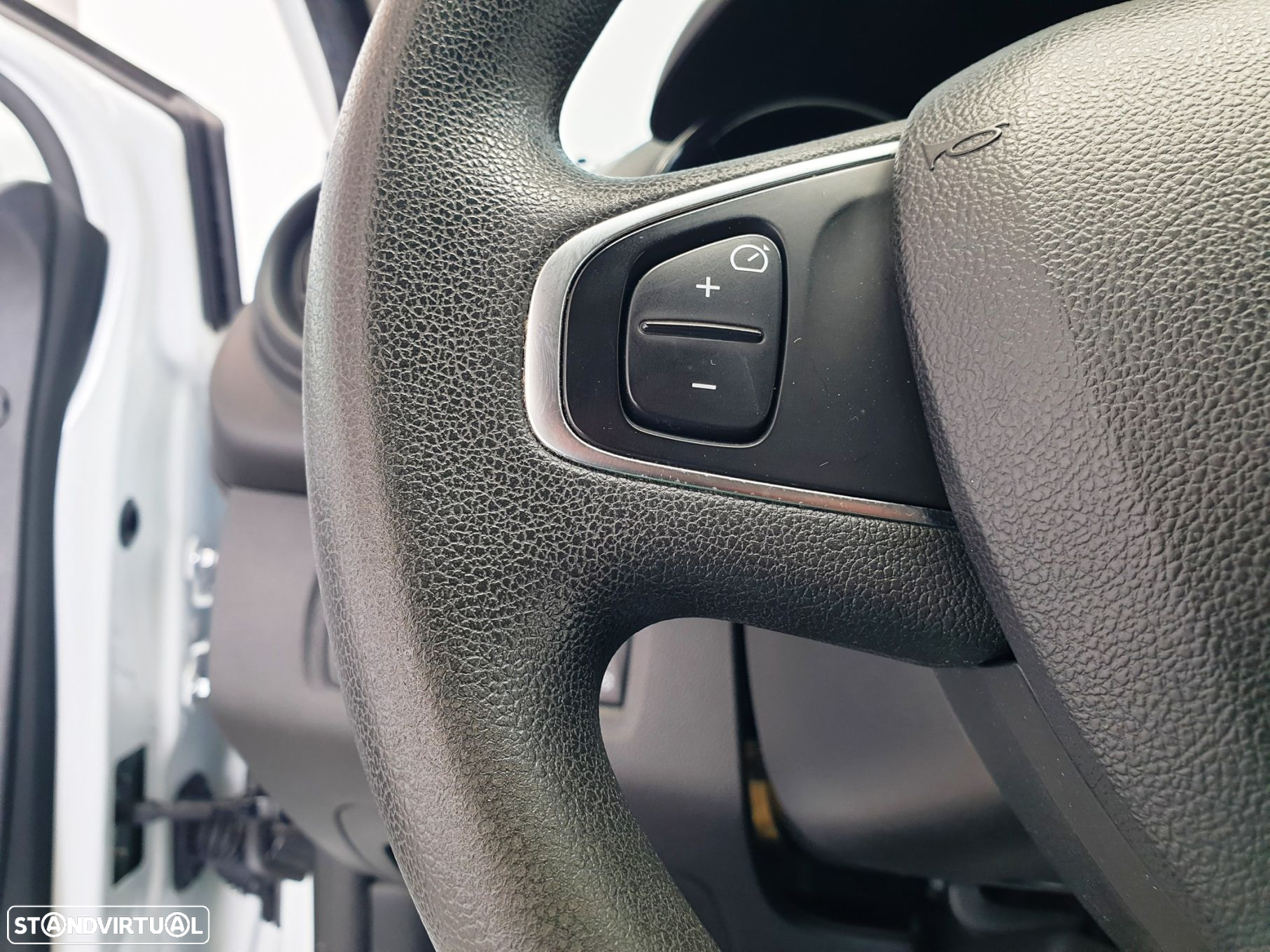 Renault Clio 1.5 dCi Zen - 15