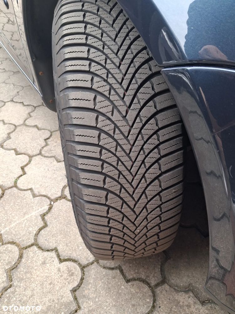 Volkswagen Golf 1.6 United - 24