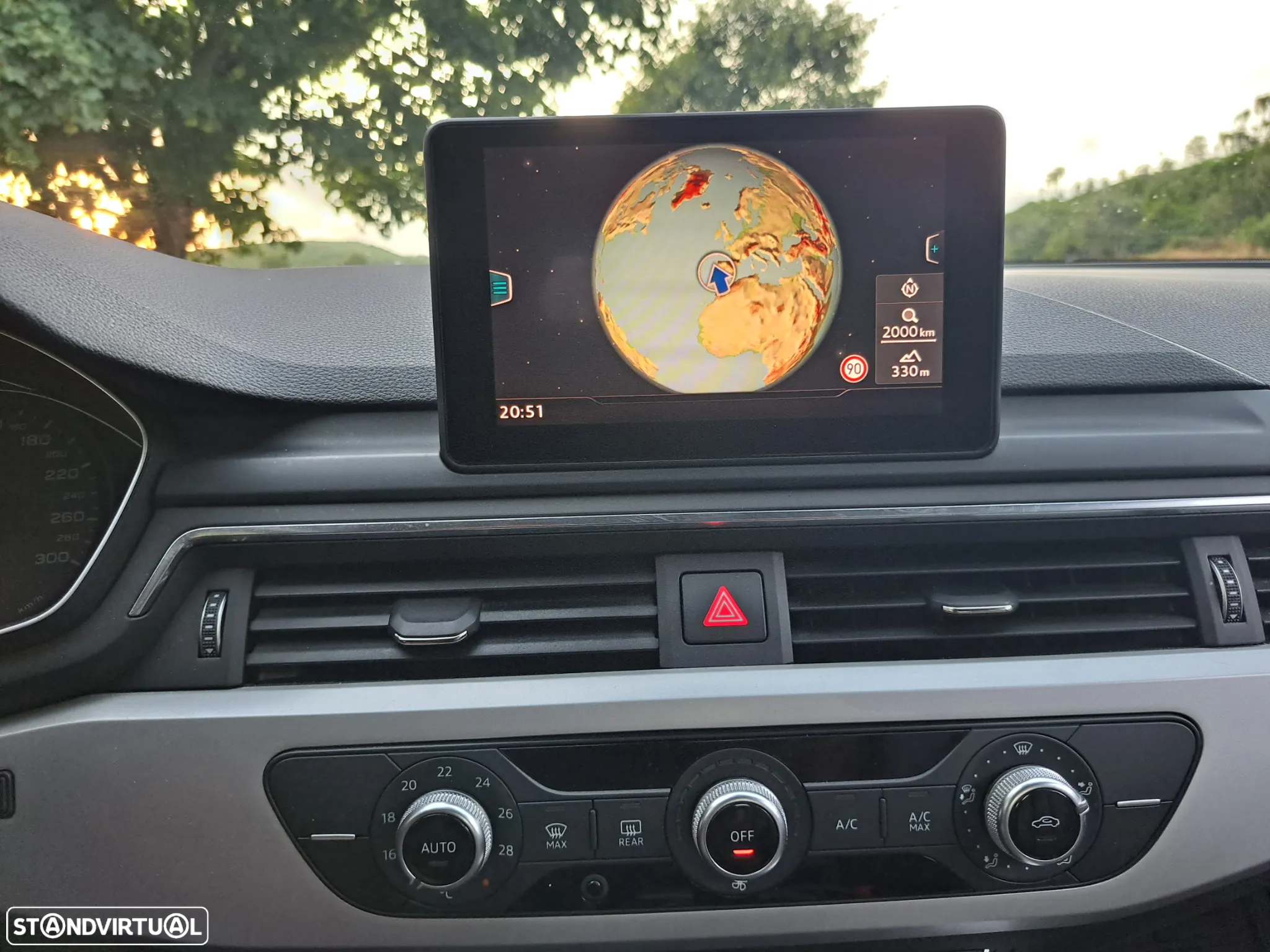 Audi A4 Avant 2.0 TDI - 19