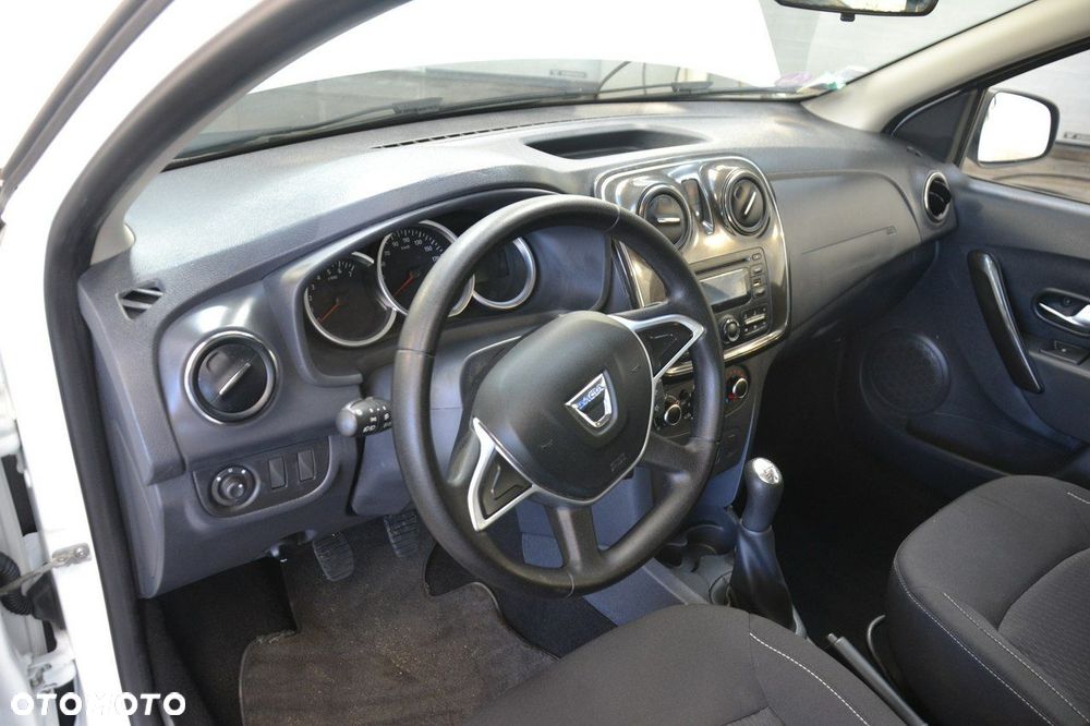 Dacia Sandero - 18