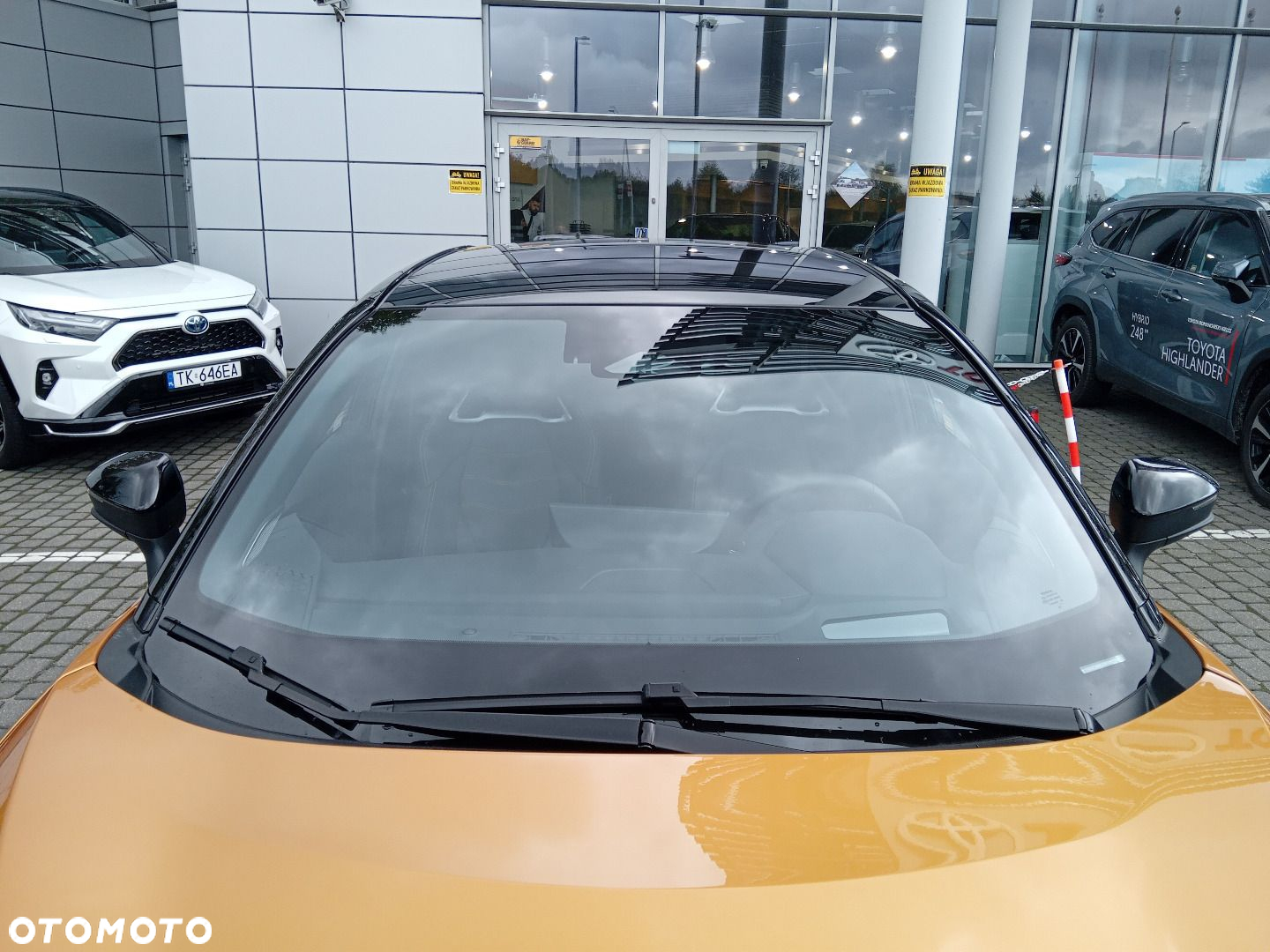Toyota C-HR - 9