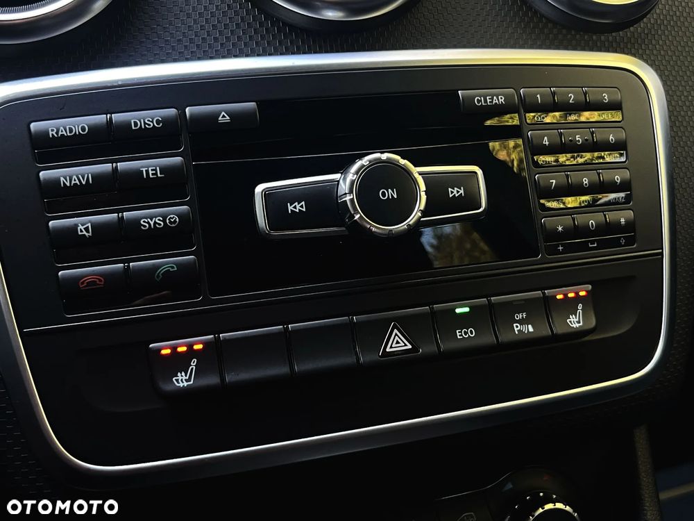 Mercedes-Benz Klasa A 200 (BlueEFFICIENCY) - 31