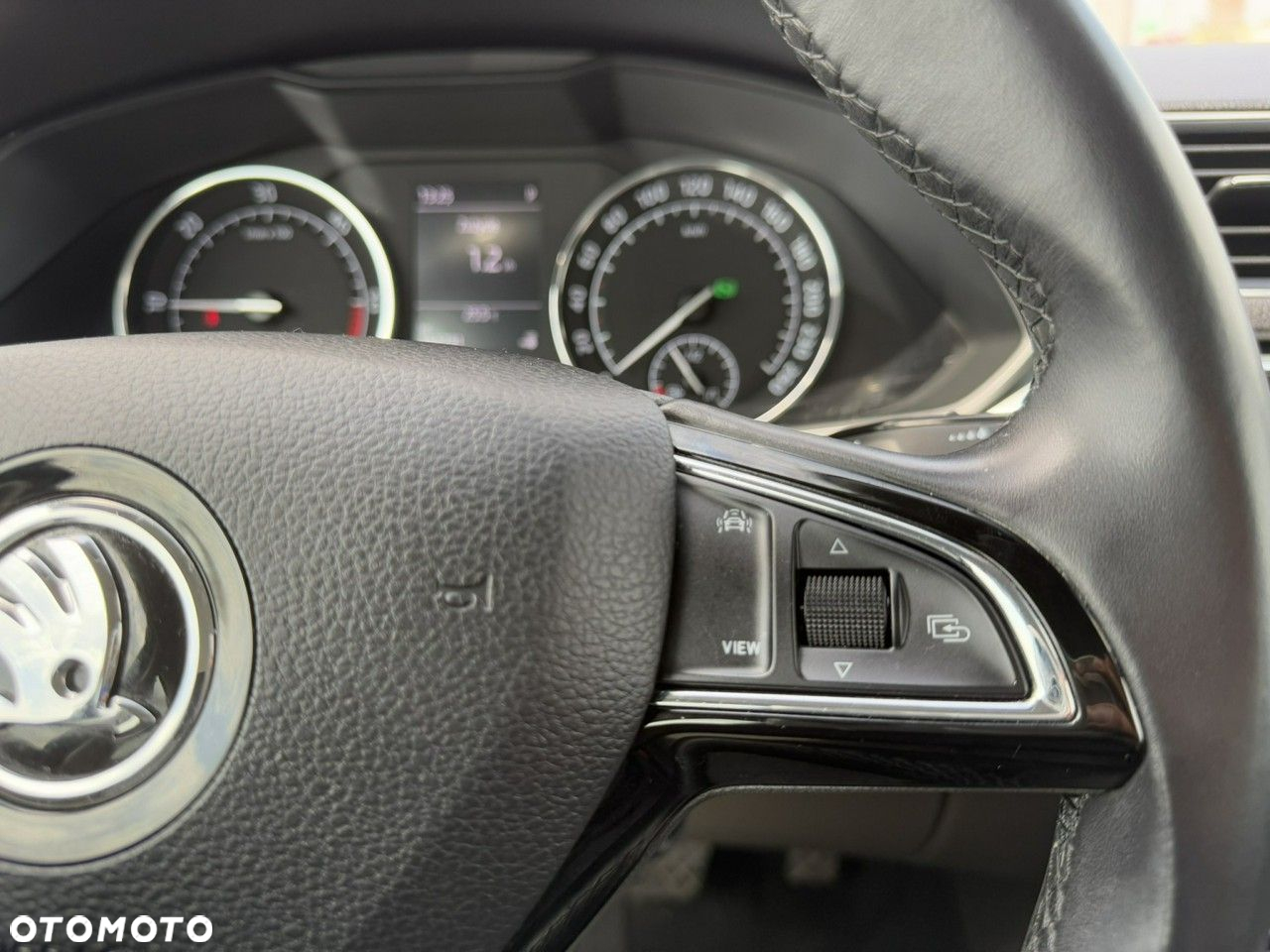 Skoda Superb - 23