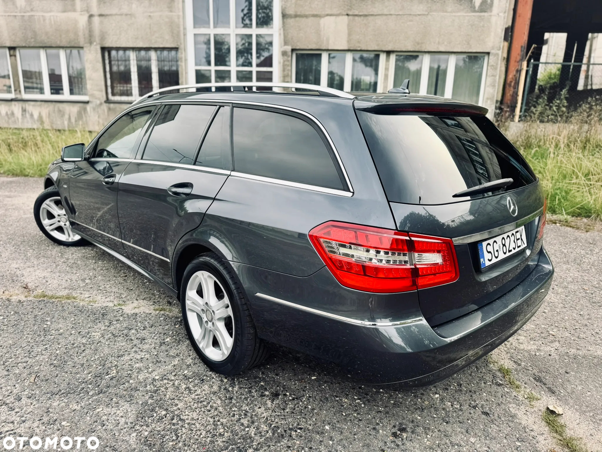 Mercedes-Benz Klasa E 200 CDI Avantgarde - 14