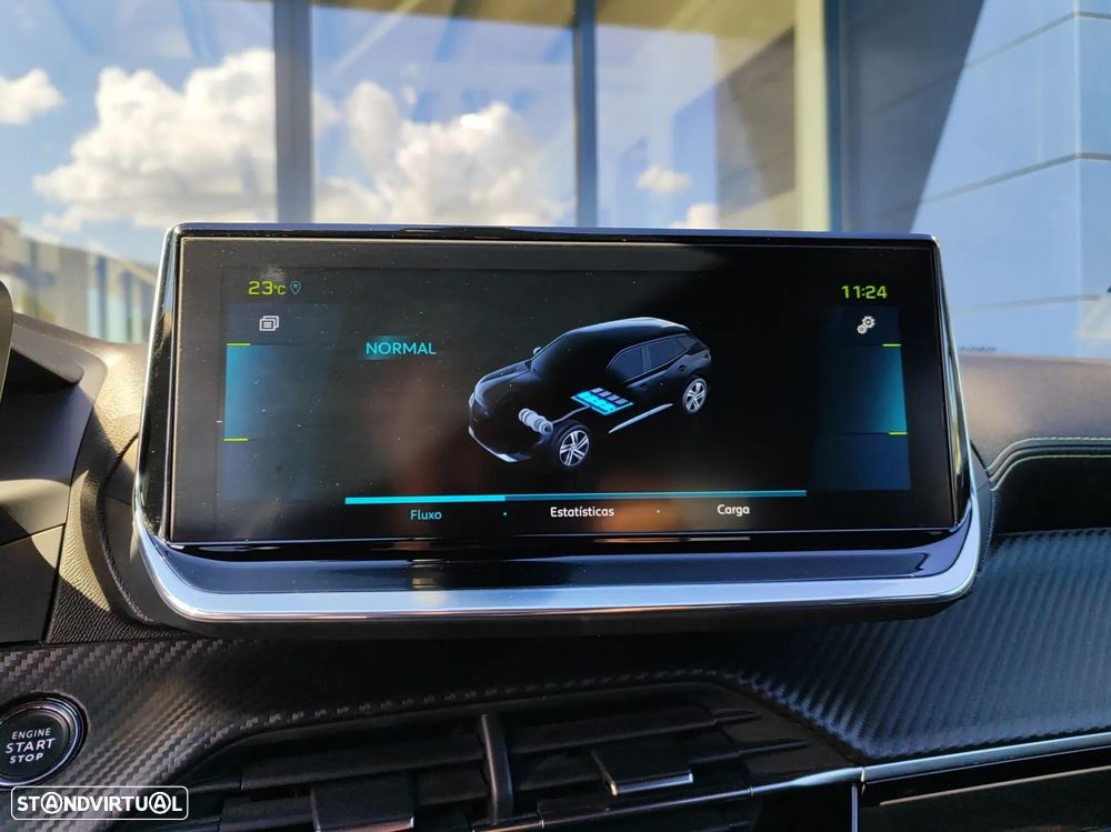 Peugeot e-2008 50 kWh GT - 16