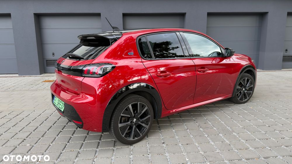 Peugeot 208 50kWh GT - 4