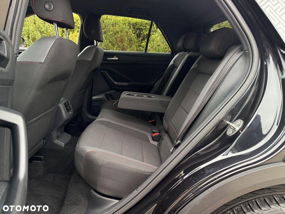 Volkswagen T-Roc 1.5 TSI R-Line - 23