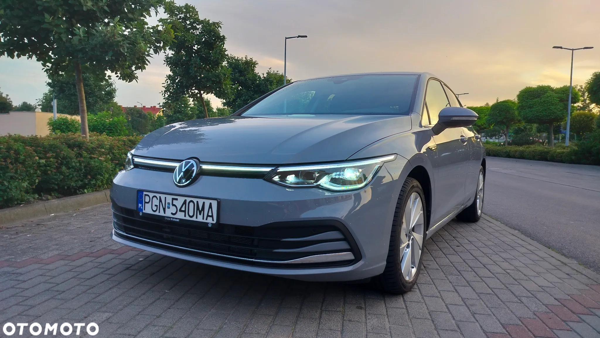 Volkswagen Golf VIII 1.5 TSI EVO Style - 3