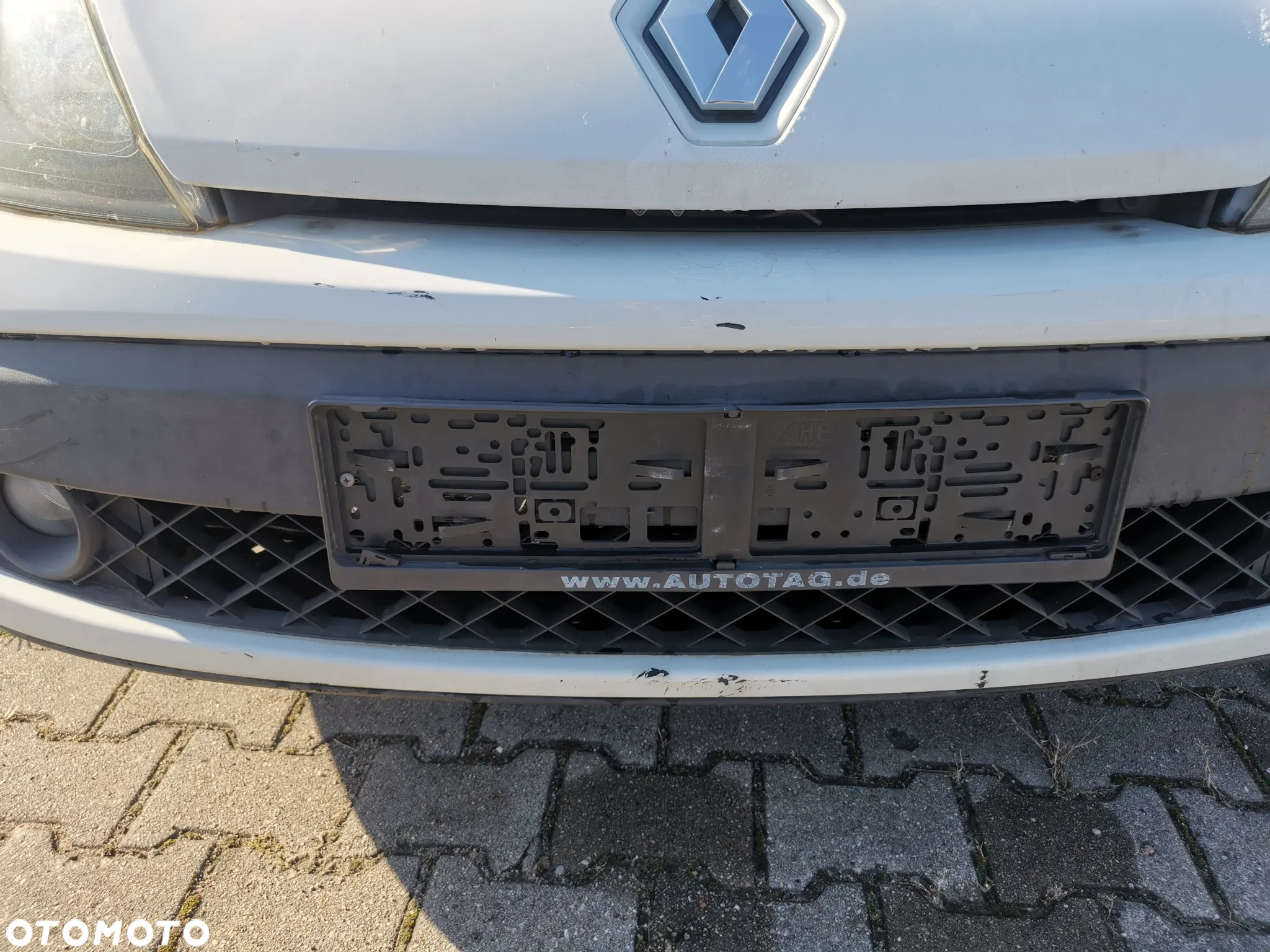 Zderzak Przód Renault Laguna III OV369 - 3