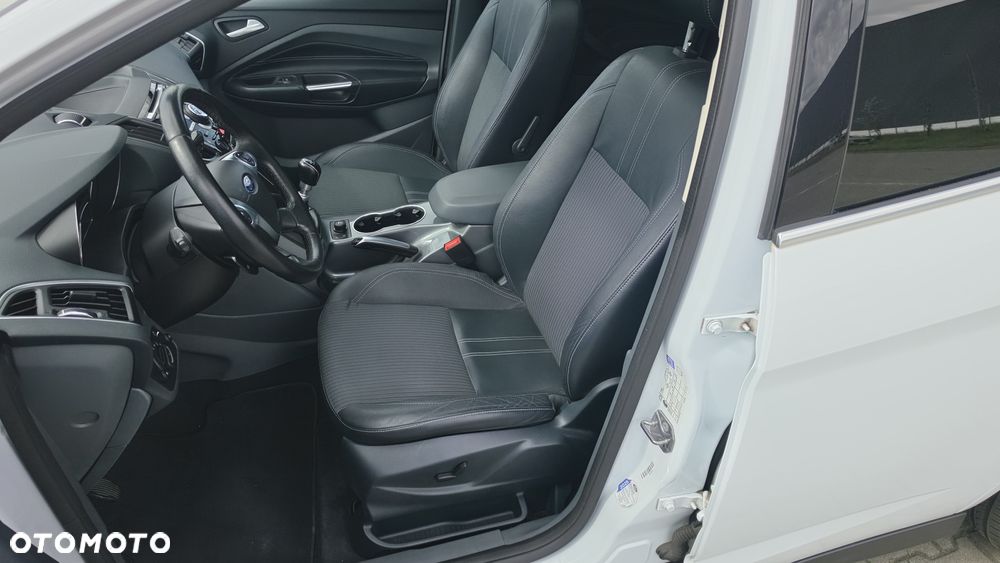Ford C-MAX 2.0 TDCi Titanium - 13