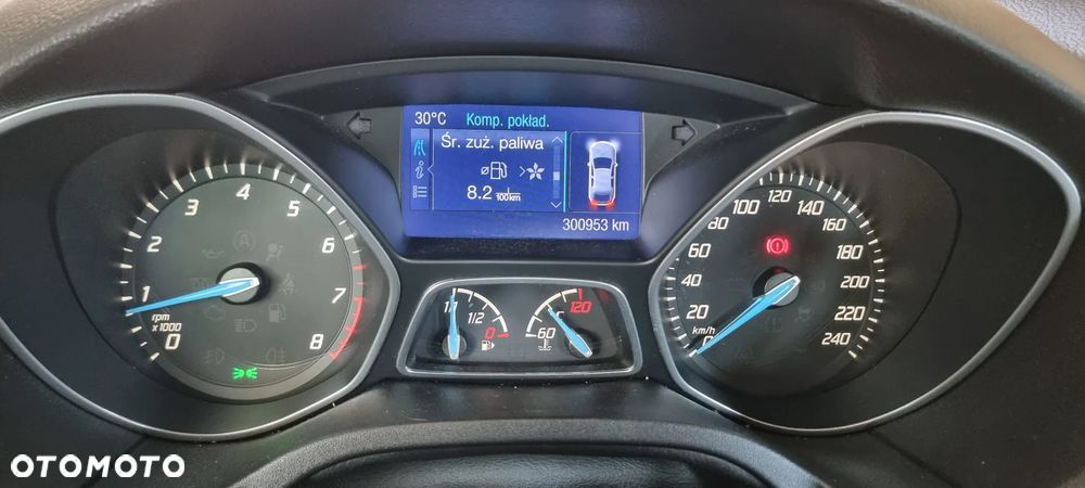 Ford Focus 1.6 EcoBoost Titanium - 10