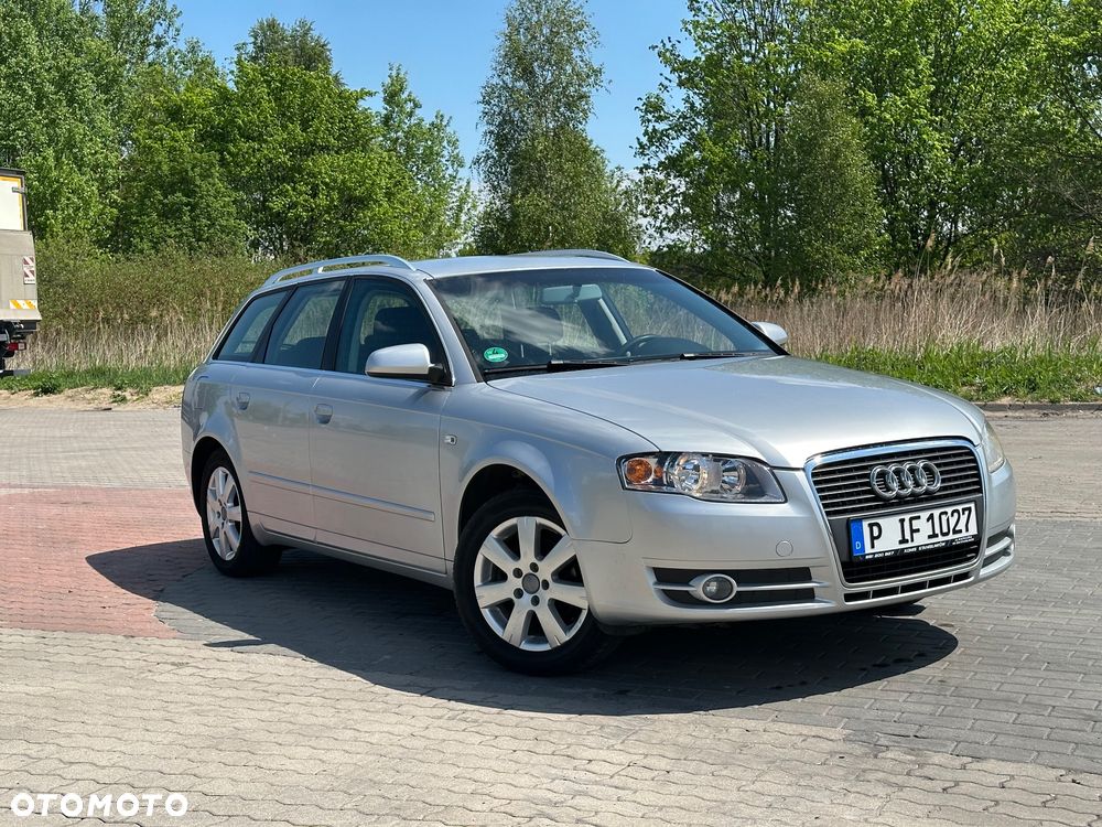 Audi A4 Avant - 4