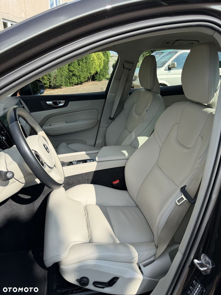 Volvo XC 60 D4 Inscription - 10