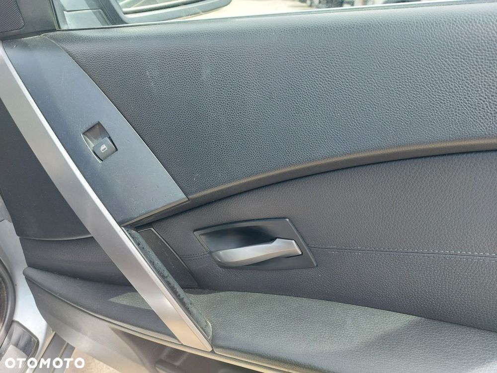 BMW Seria 5 530d - 19