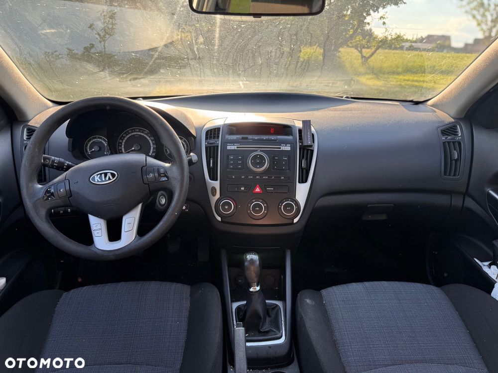 Kia Ceed 1.4 Comfort - 8