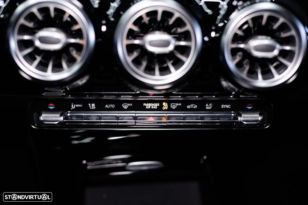 Mercedes-Benz A 180 Limousine d AMG Line Aut. - 33