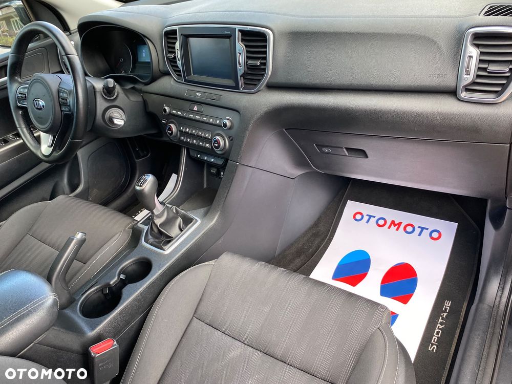 Kia Sportage 1.6 GDI 2WD DREAM-TEAM EDITION - 12