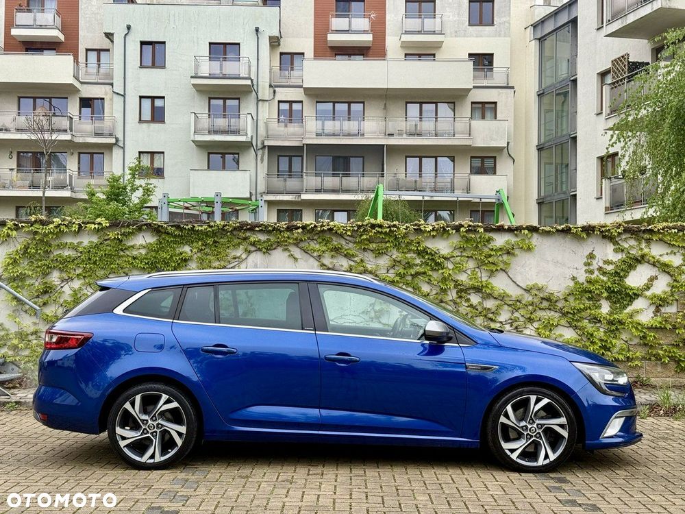 Renault Megane ENERGY TCe 205 EDC GT - 13