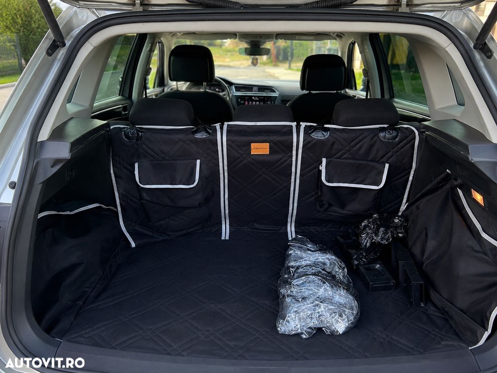 Volkswagen Tiguan - 8