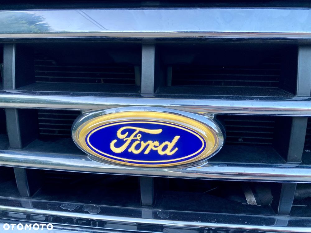 Ford Ranger XLT - 29