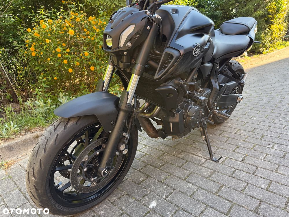 Yamaha MT - 9