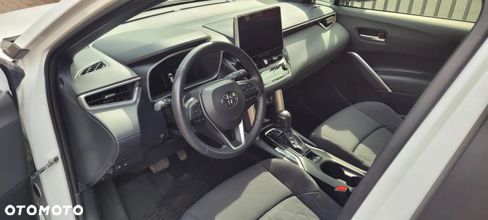 Toyota Corolla Cross 2.0 Hybrid Style AWD - 13