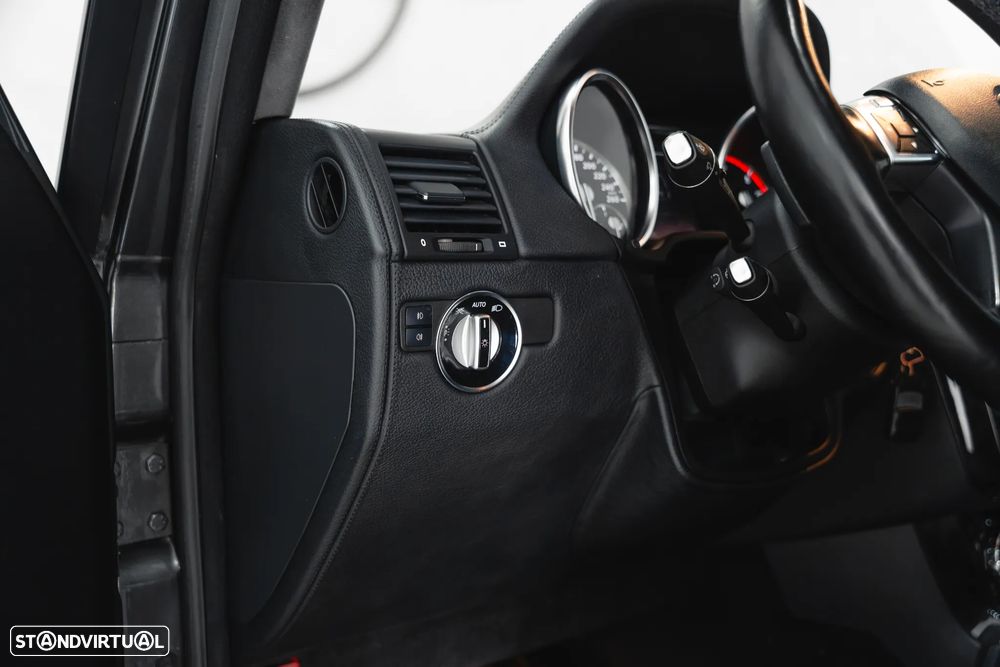 Mercedes-Benz G 350 d 9G-TRONIC AMG Line - 26