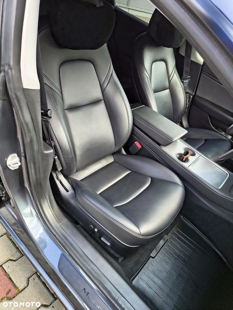 Tesla Model 3 - 15