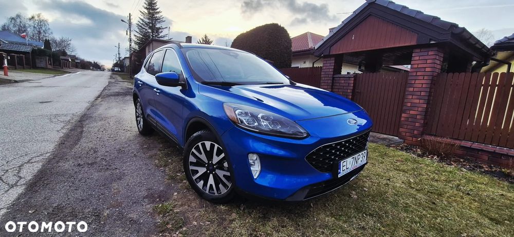 Ford Kuga 2.0 EcoBoost 4x4 Titanium - 1