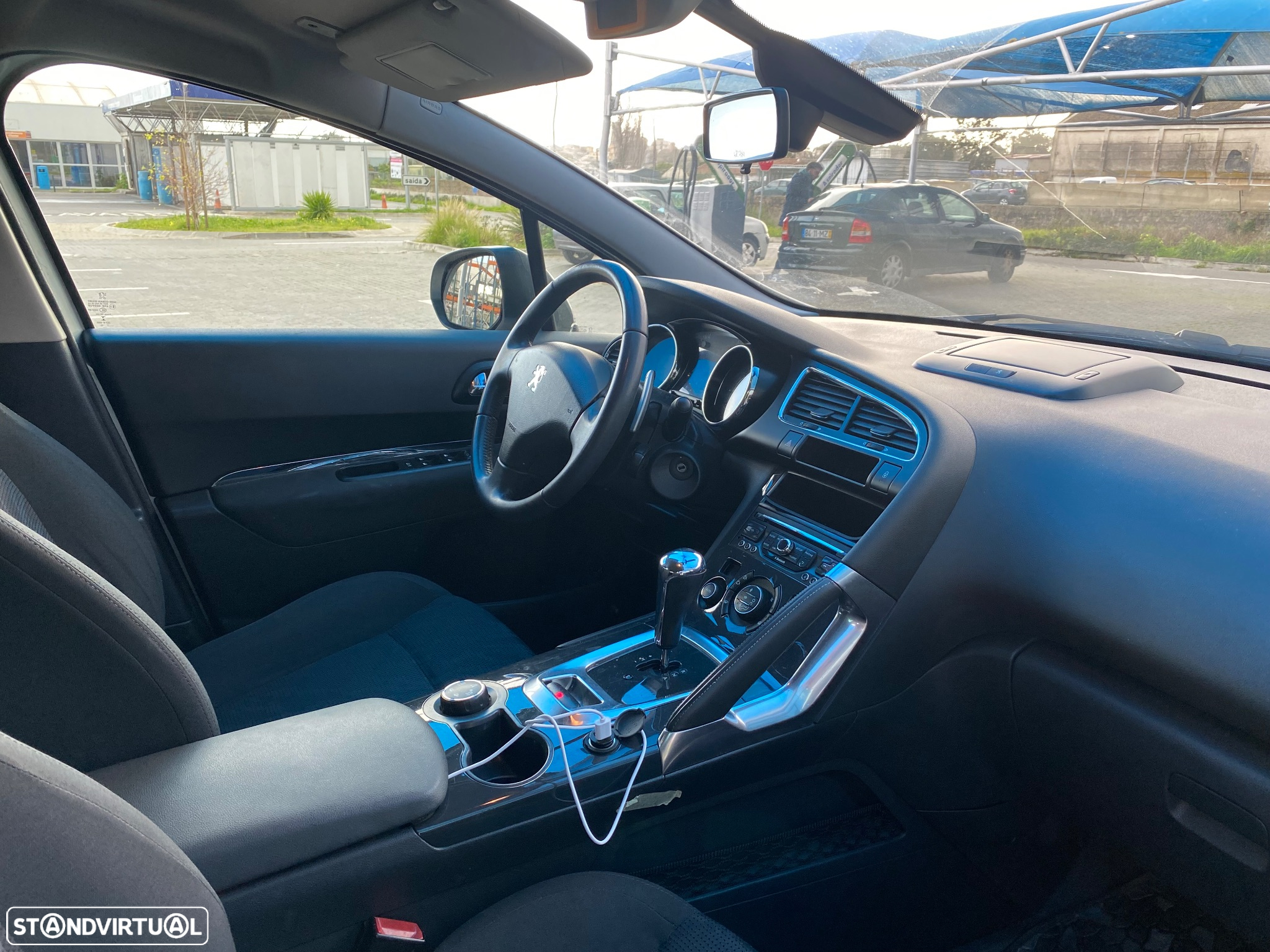 Peugeot 3008 1.6 e-HDi Active 2-Tronic - 8