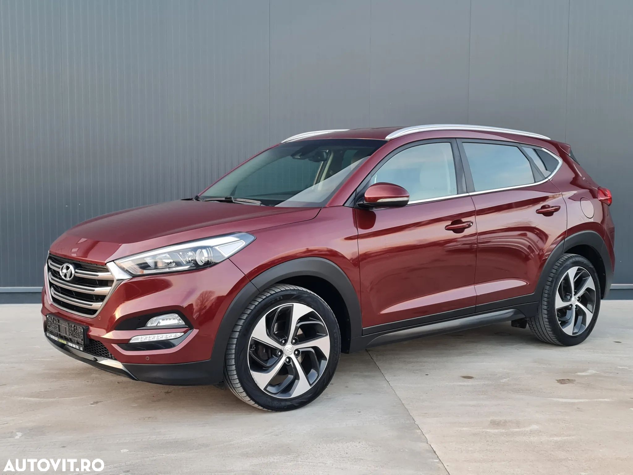 Hyundai Tucson blue 1.7 CRDi 2WD Passion Plus - 1