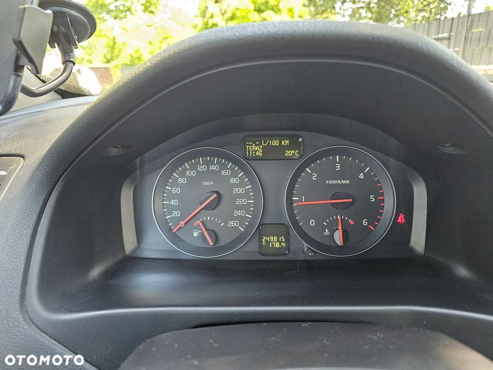 Volvo C70 2.0D Momentum - 18