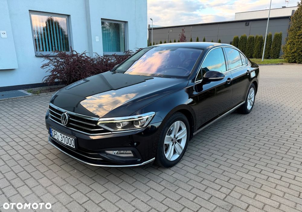 Volkswagen Passat 2.0 TSI 4Mot Highline DSG - 1