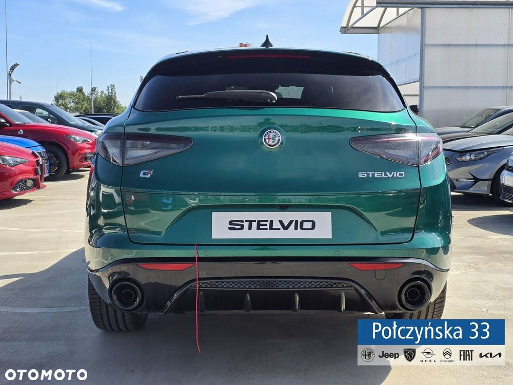 Alfa Romeo Stelvio - 7