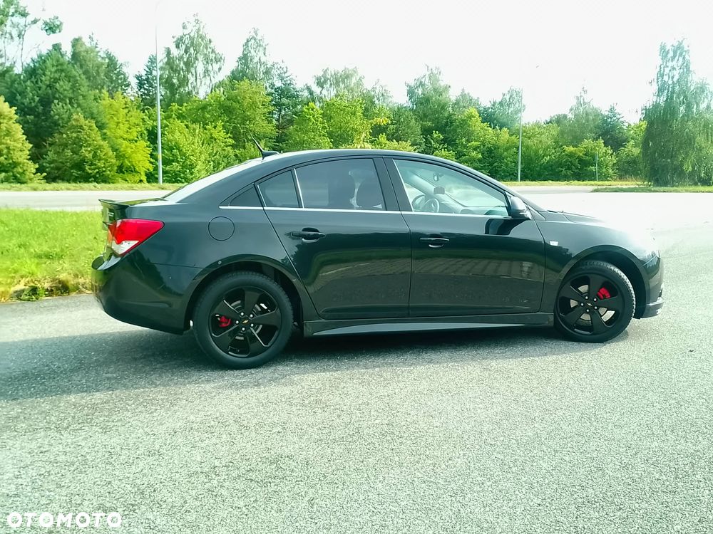 Chevrolet Cruze 1.8 LTZ - 14
